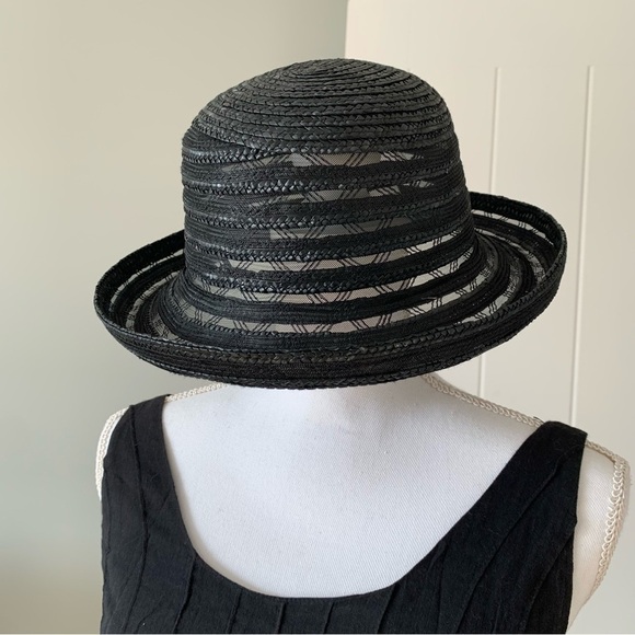 Vintage Black Straw Hat - Picture 1 of 7